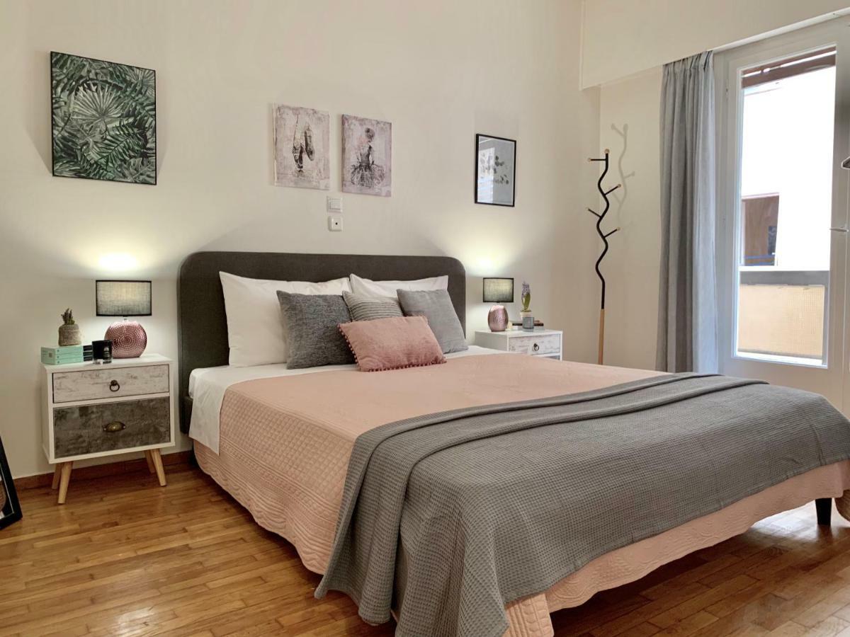 Nadia'S Apartment , Athena Bagian luar foto
